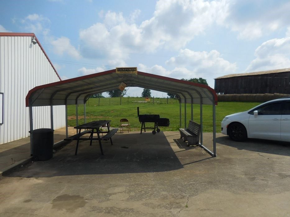 300 E Millerstown Rd, Upton, KY 42784